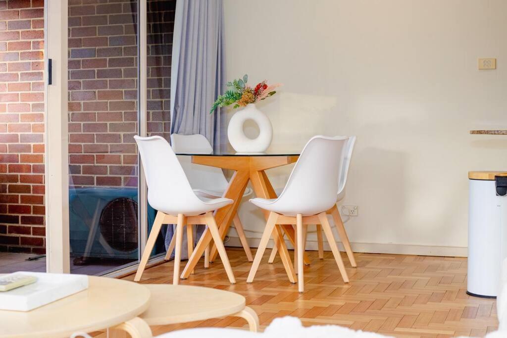 Perfect Manly Retreat, In The Heart Of Manly, Family & Couple Friendly With Car Spot Appartamento Sydney